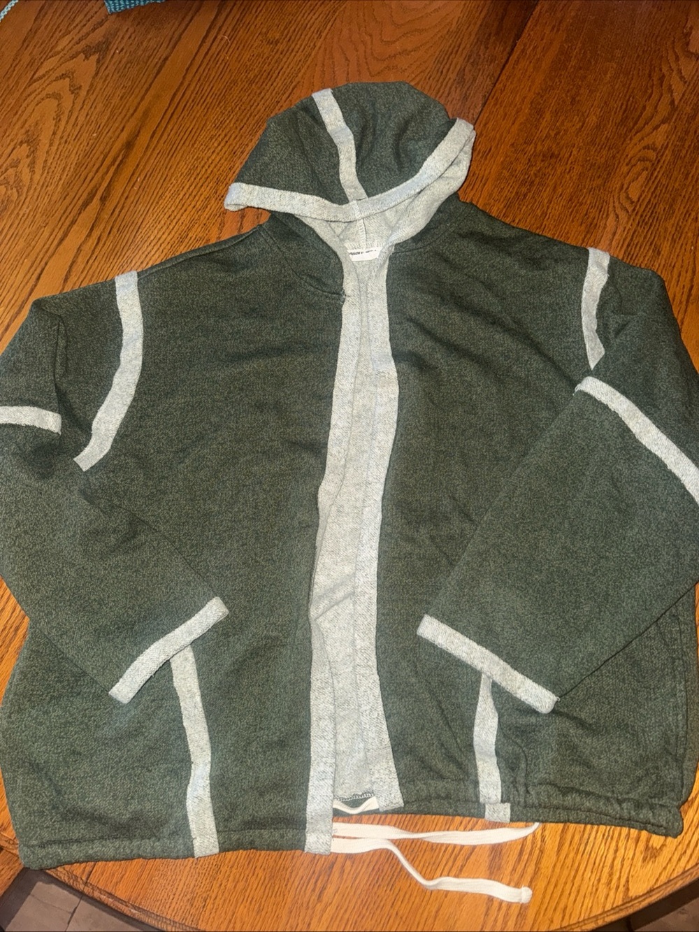 Double Zero Green Hooded Cardigan Bottom Tie with Heather Trim